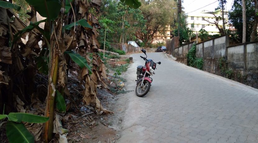 4553F550-662F-40CD-9855-9EDCF7914E3D