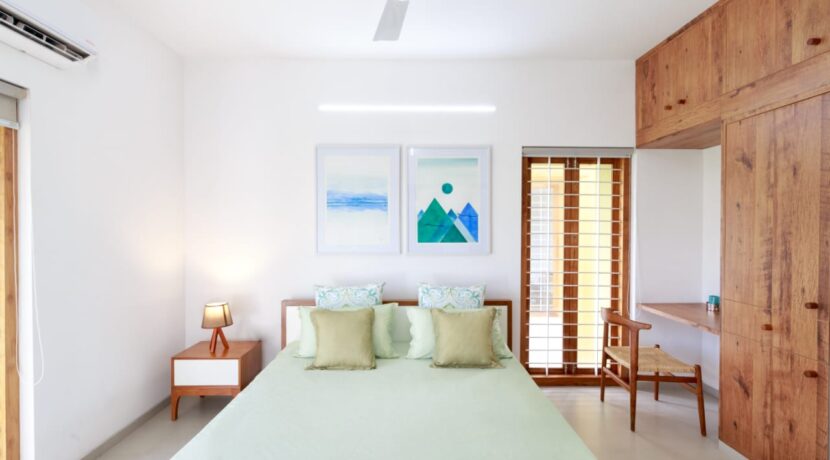 15c1ff56-8751-46fc-af05-5422ba4f8c80