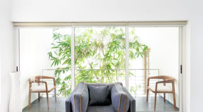 f200c2ca-831b-433e-b19d-11f9399abf29